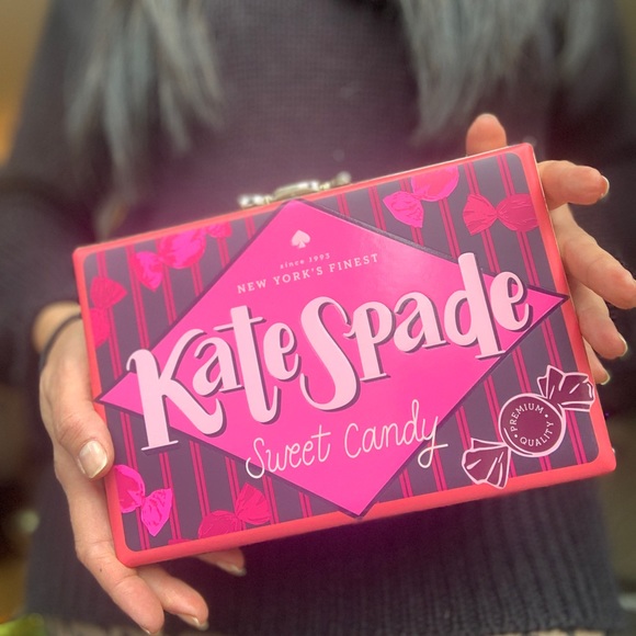 Authentic Kate Spade leather L.Edition candy box snap buckle leather clutch - Picture 4 of 16